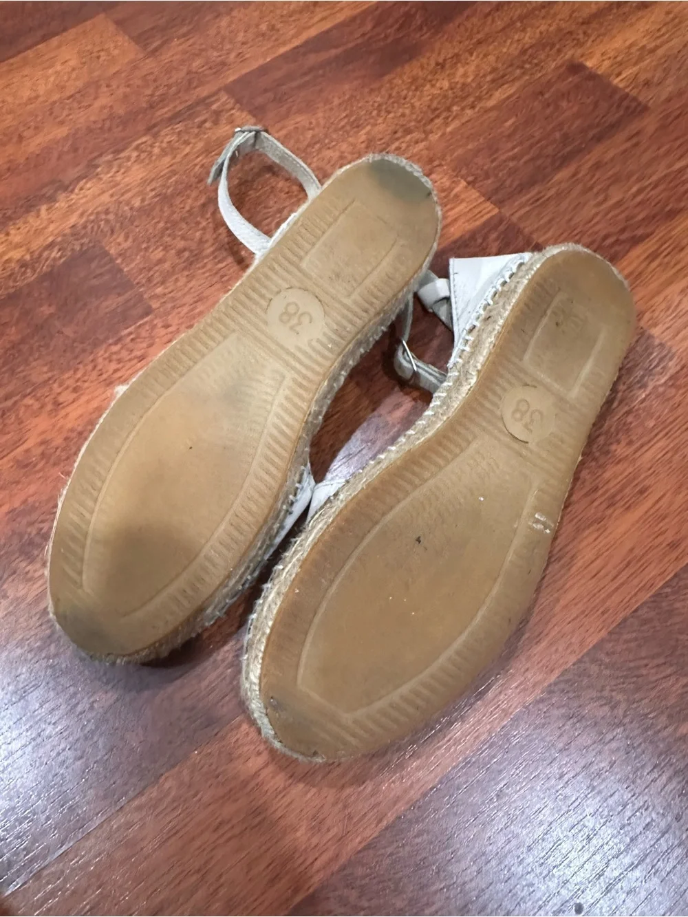Adolfo Dominguez cream leather ankle strap Espadrille Flat Sandals. 7.5. Boho